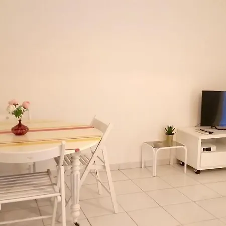 La Halte Du Canal Apartment *