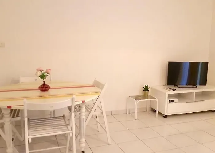 La Halte Du Canal 아파트 *